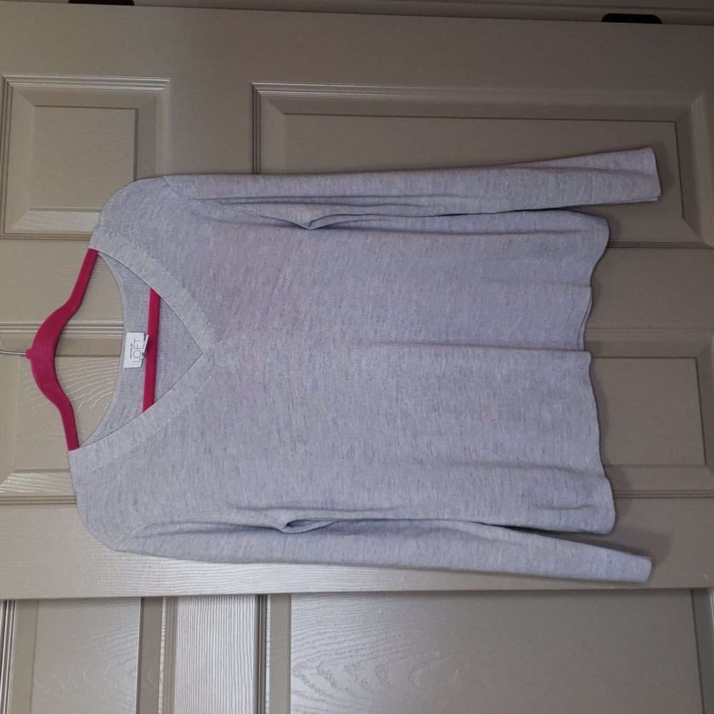 Ann Taylor LOFT Merina wool cashmere blend v-neck sweater size large